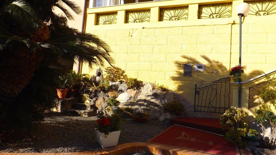 Hotel Azzurro Varazze Exterior photo